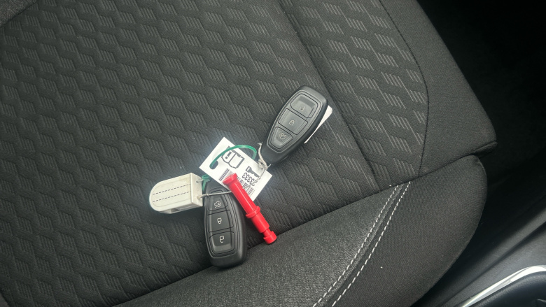 Ford Puma 1.0 EcoBoost Hybrid mHEV 155 Titanium 5dr Petrol Hatchback